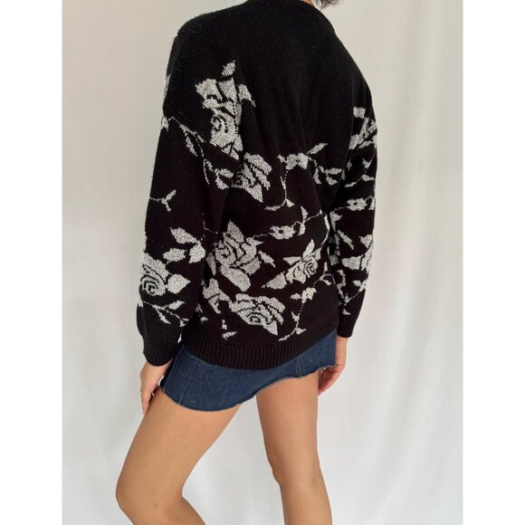 80s vintage black metallic floral print long sleeved knit sweater made in USA - Picture 4 of 9